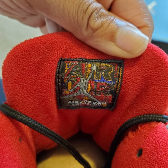 Jordan Retro 10 size 4.5 Big Kids - Picture 5 of 6